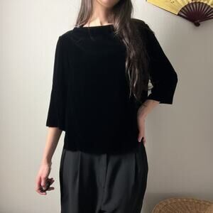 90s vintage black velvet minimalist boxy fit 3/4 sleeve blouse top by silk club
